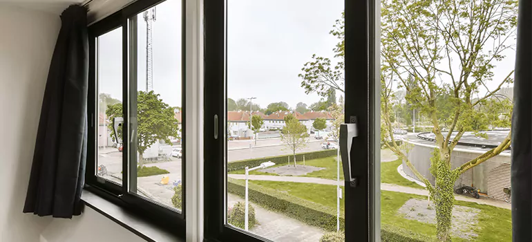 Aluminum End Vent Slider Windows in Hollywood, FL