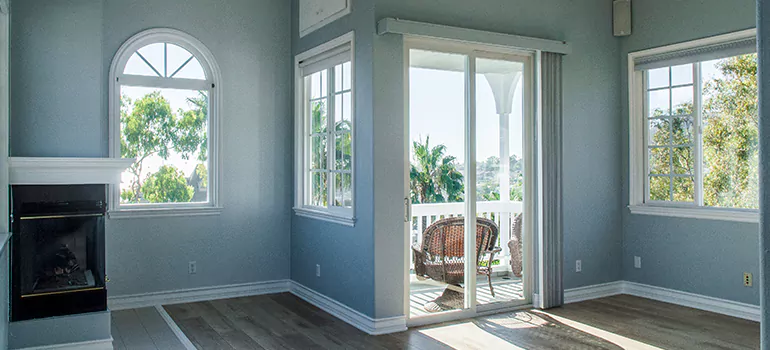 Glass Door Repair in Hollywood, FL