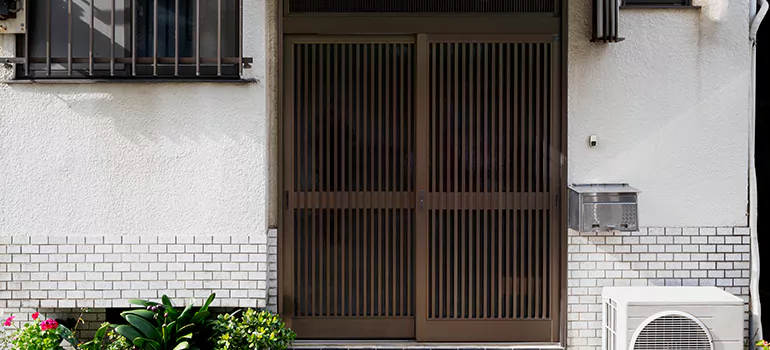 Bifold Louvre Doors in Hollywood, FL